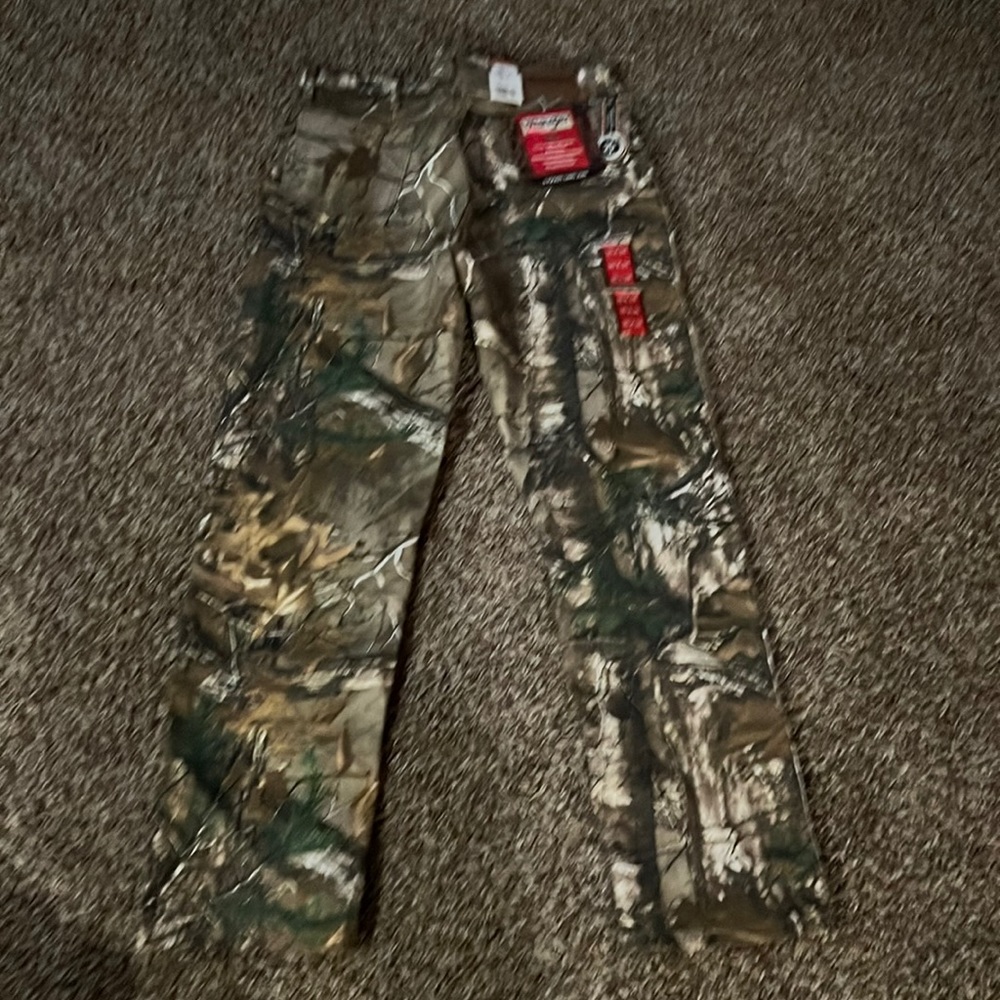 Men’s Wrangler 5 Pocket Camo Jean 36 x 34 New w/Tags